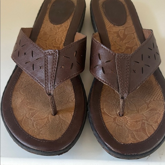 Brown Leather Sandals - Picture 3 of 11